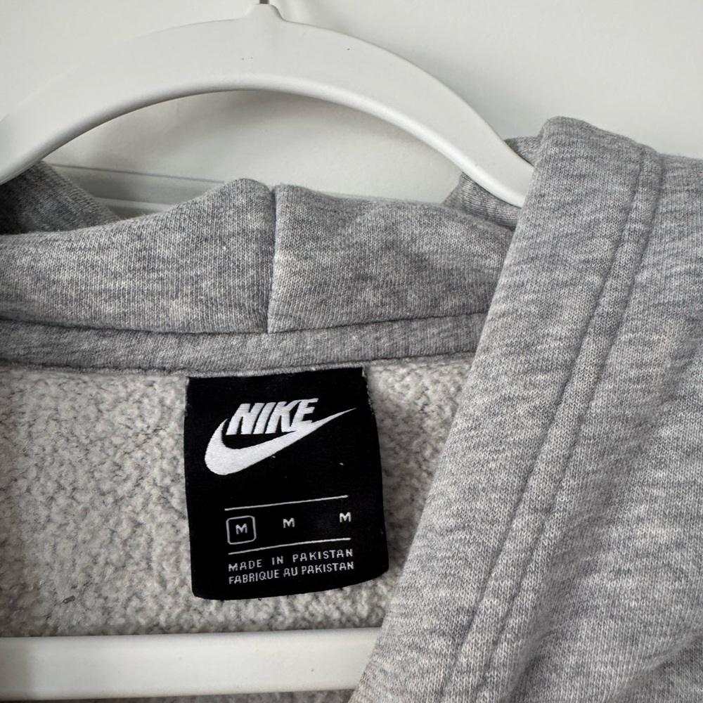 Nike Gray Pullover Hoodie - Picture 4 of 6